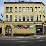 Hi-Victoria